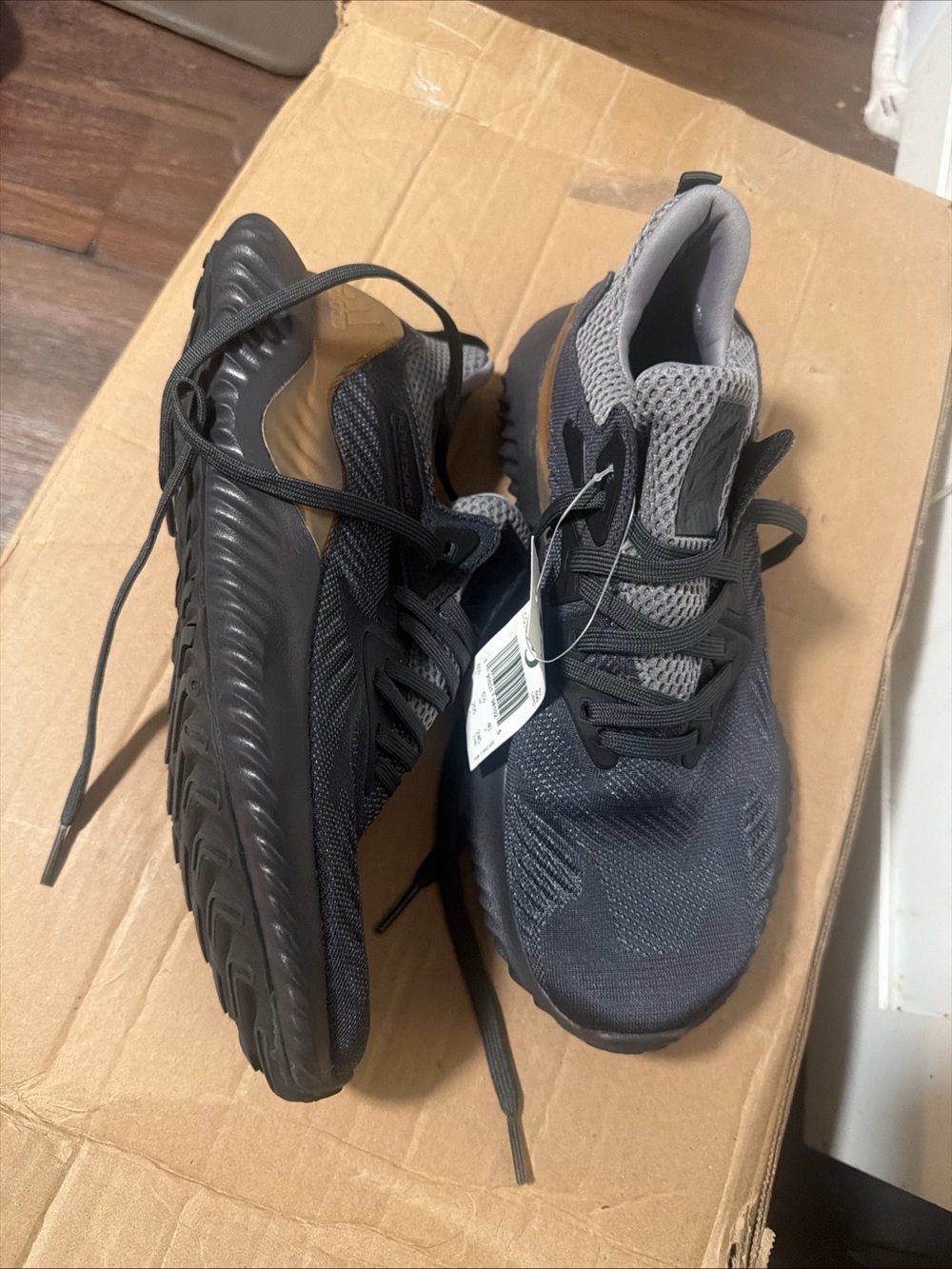 adidas AlphaBounce Beyond Grey Carbon Sz 7